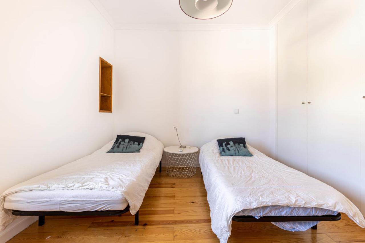 Comfy 3 Bedroom Apartment Campo De Ourique Лиссабон Экстерьер фото