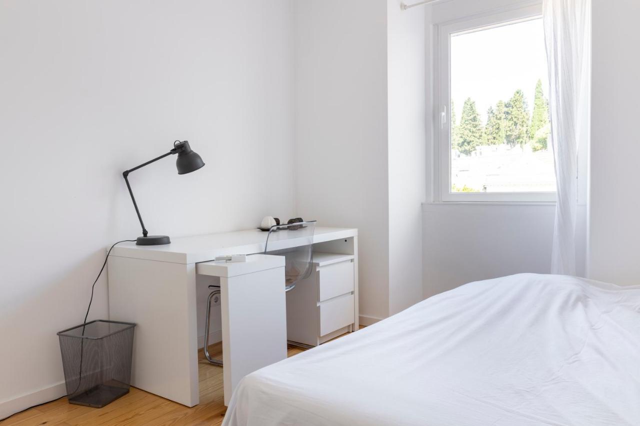 Comfy 3 Bedroom Apartment Campo De Ourique Лиссабон Экстерьер фото